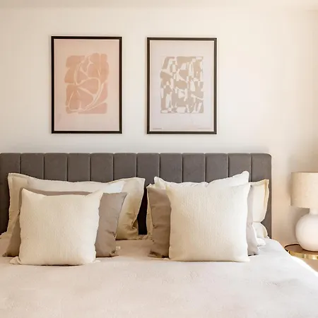 Sanders Regent 16- Bright In Center 公寓 *