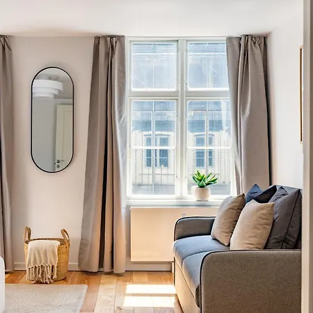 Sanders Regent 16- Bright In Center 哥本哈根