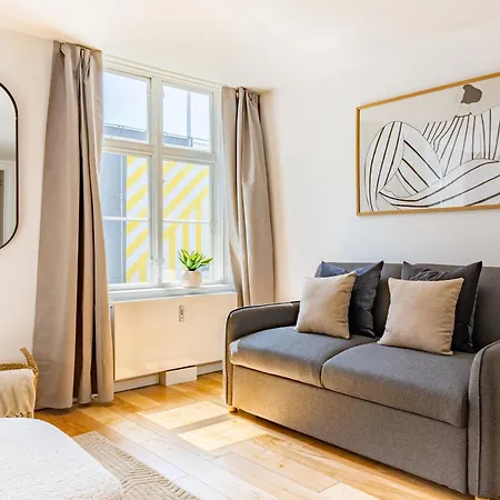 公寓 Sanders Regent 16- Bright In Center